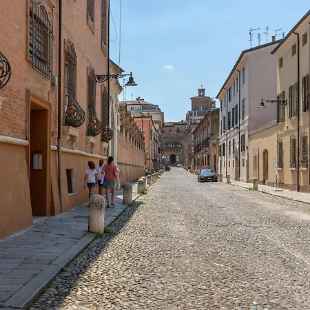 Piazzetta Dei Combattenti Appartamento